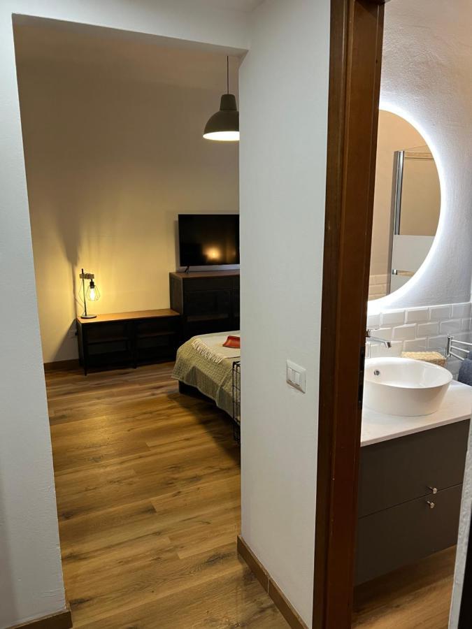 Stylish Apartment 3 Km Away From Duomo - Netflix, Wi-Fi, All Comforts Included 밀라노 외부 사진
