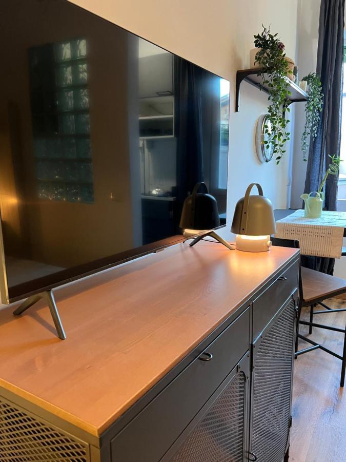 Stylish Apartment 3 Km Away From Duomo - Netflix, Wi-Fi, All Comforts Included 밀라노 외부 사진